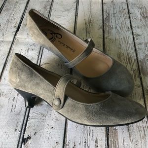 Gabriella Rocha Gray Suede Kitten Heel Mary Jane